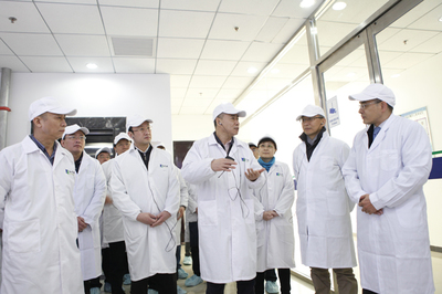 辛國斌赴北京經濟技術開發區調研智能制造發展情況