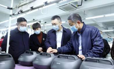 鼓干勁 送服務(wù) 解難題 | 陳曦 以電子技術(shù)開(kāi)發(fā)賦能企業(yè)，增強(qiáng)信心沖刺開(kāi)門(mén)紅